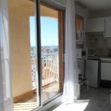Studio cabin with view of the harbor in Cap d'Agde